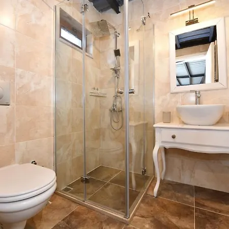 Cute Retro Balcony Ac Galata * Istanbul